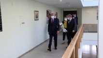 ANKARA - Kılıçdaroğlu, Demokrat Parti Genel Başkanı Gültekin Uysal'ı ziyaret etti