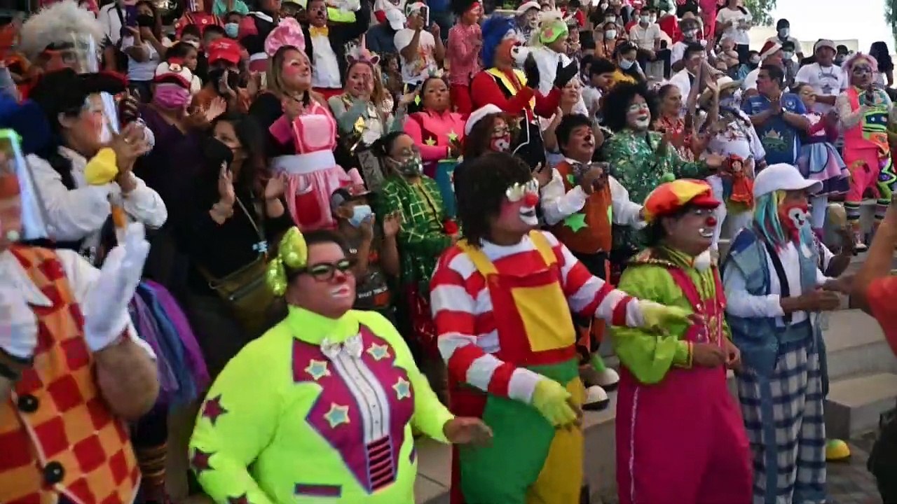 'Tag des Clowns' in El Salvador - trotz Corona