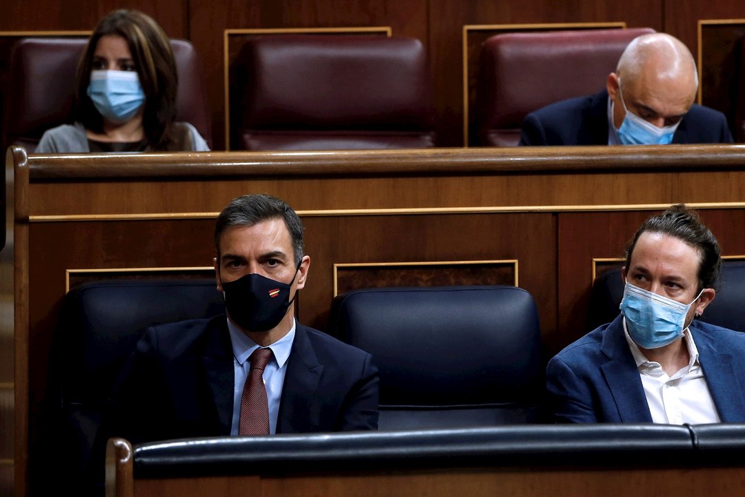 Tertulia de Federico: El Gobierno planea asaltar el poder judicial mediante el vaciado de funciones