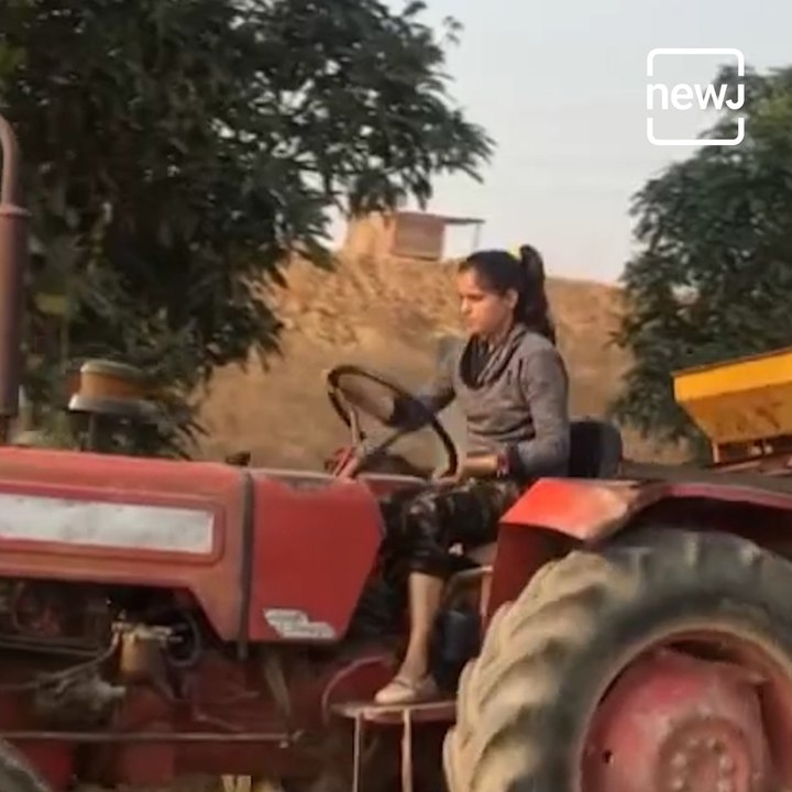 Daughters And Wives Of Protesting Farmers Indulge In Farming Due To Their Absence