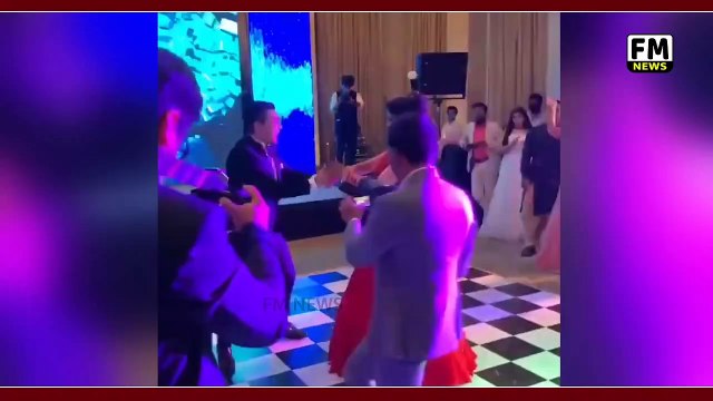 Aditya Narayan & Shweta Agarwal Dance Video