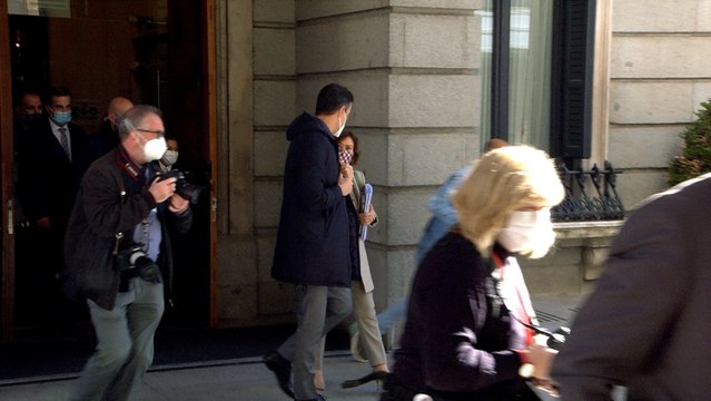 Los diputados abandonan el Congreso tras la aprobación de los PGE