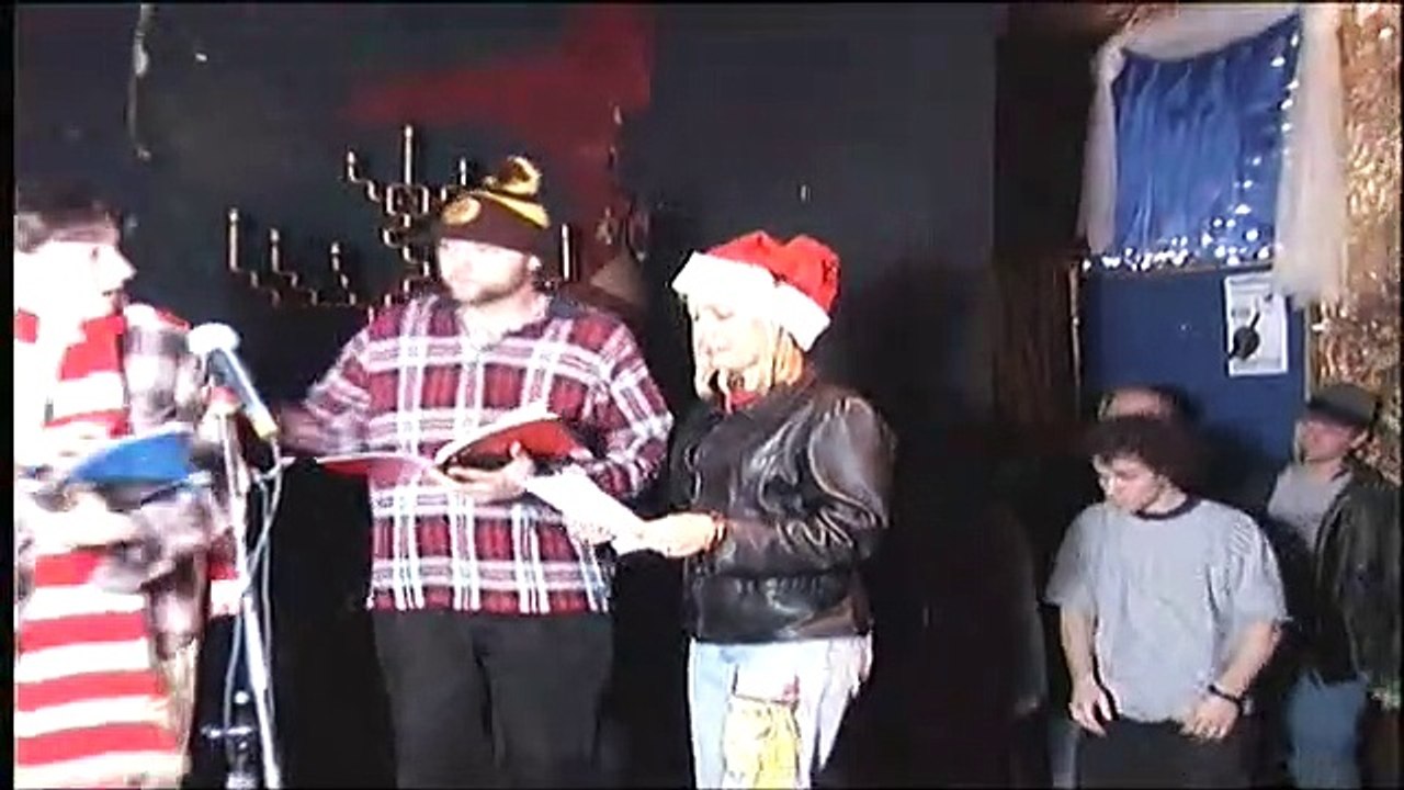 CHRISTMAS @ THE CAMERON HOUSE TORONTO ONTARIO C...