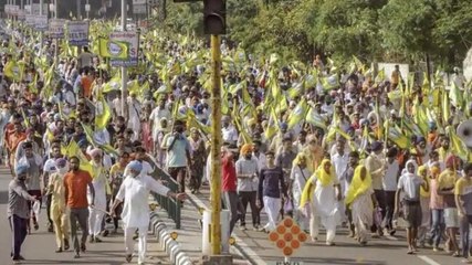 Delhi deadlock: Farmer fury on roads day 8