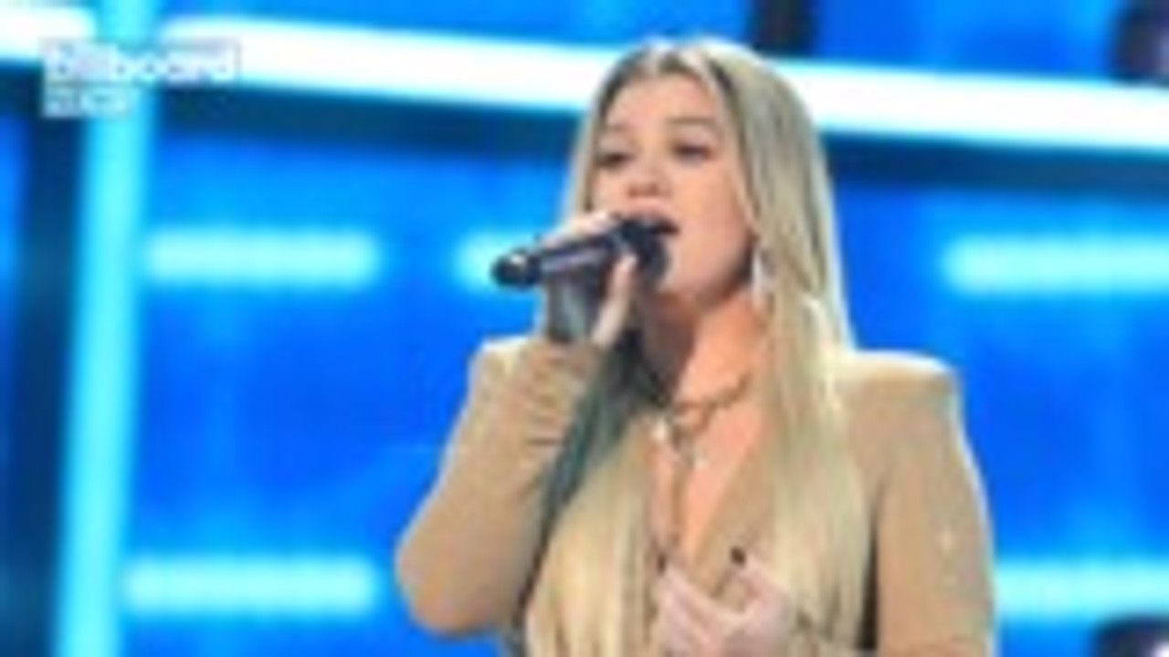 Kelly Clarkson Opens Up About Her Divorce | Billboard News