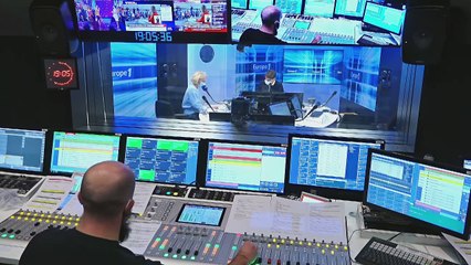 Enarques, libéraux, européens… : les similitudes entre Giscard d'Estaing et Macron