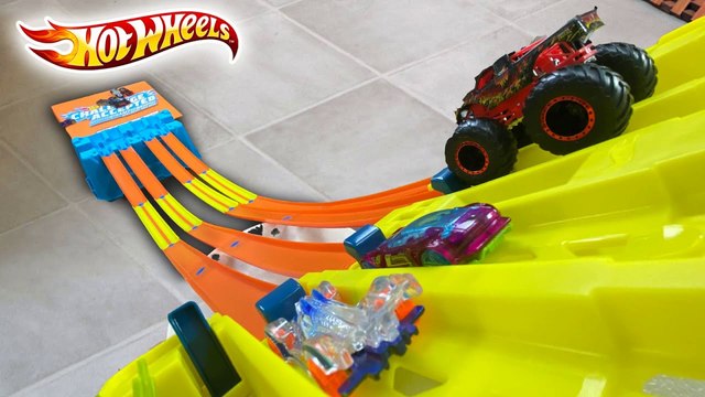 Hot Wheels Track Builder Unlimited Multi-Lane Speed Box Unboxing