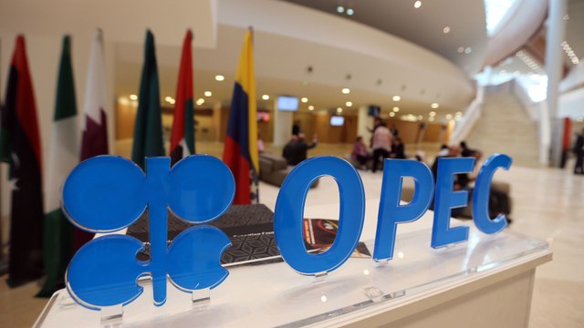 لا سيما بين السعودية والإمارات.. انقسامات غير مسبوقة في مجموعة أوبك بلس