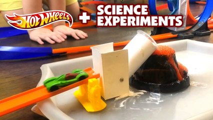 Hot Wheels + Science Experiments Epic Track