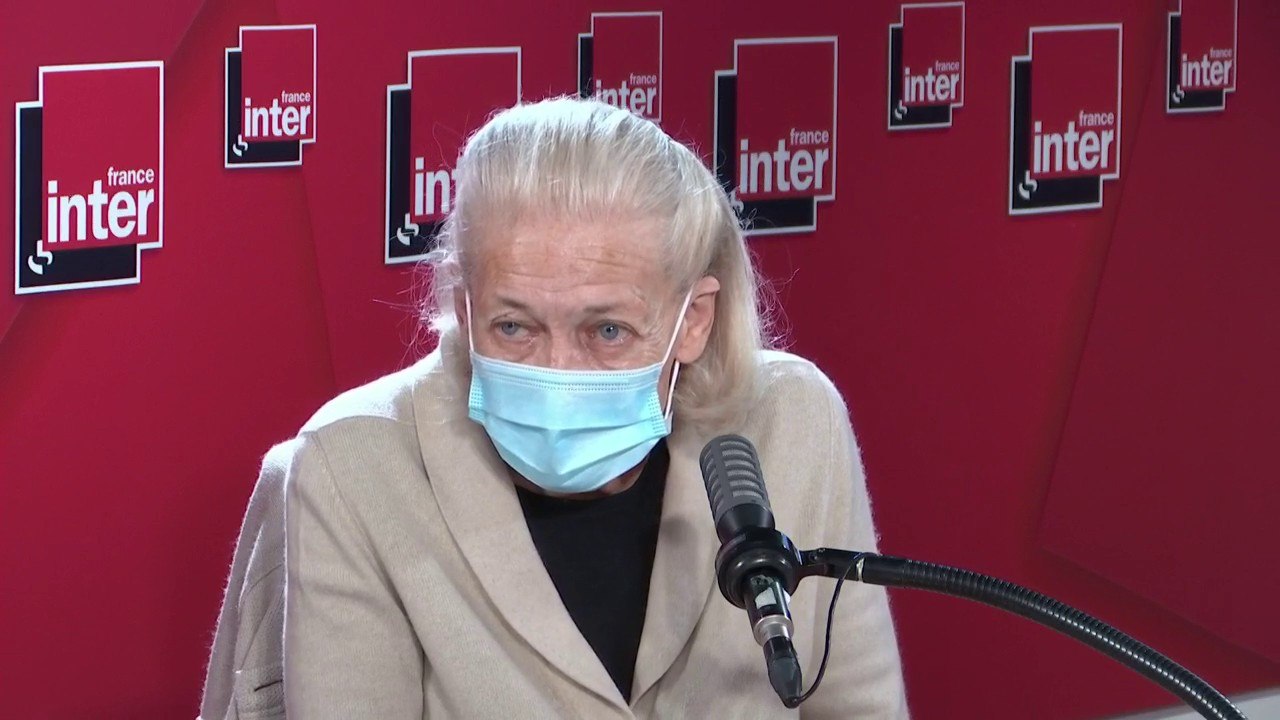 Elisabeth Badinter : "Marie-Antoinette, sa mère s'en est moins occupée. Elle la marie avec le futur Louis XVI, et se rend compte que sa fille n'a pas vraiment été élevée, et qu'elle n'aime qu'une chose, c'est s'amuser."