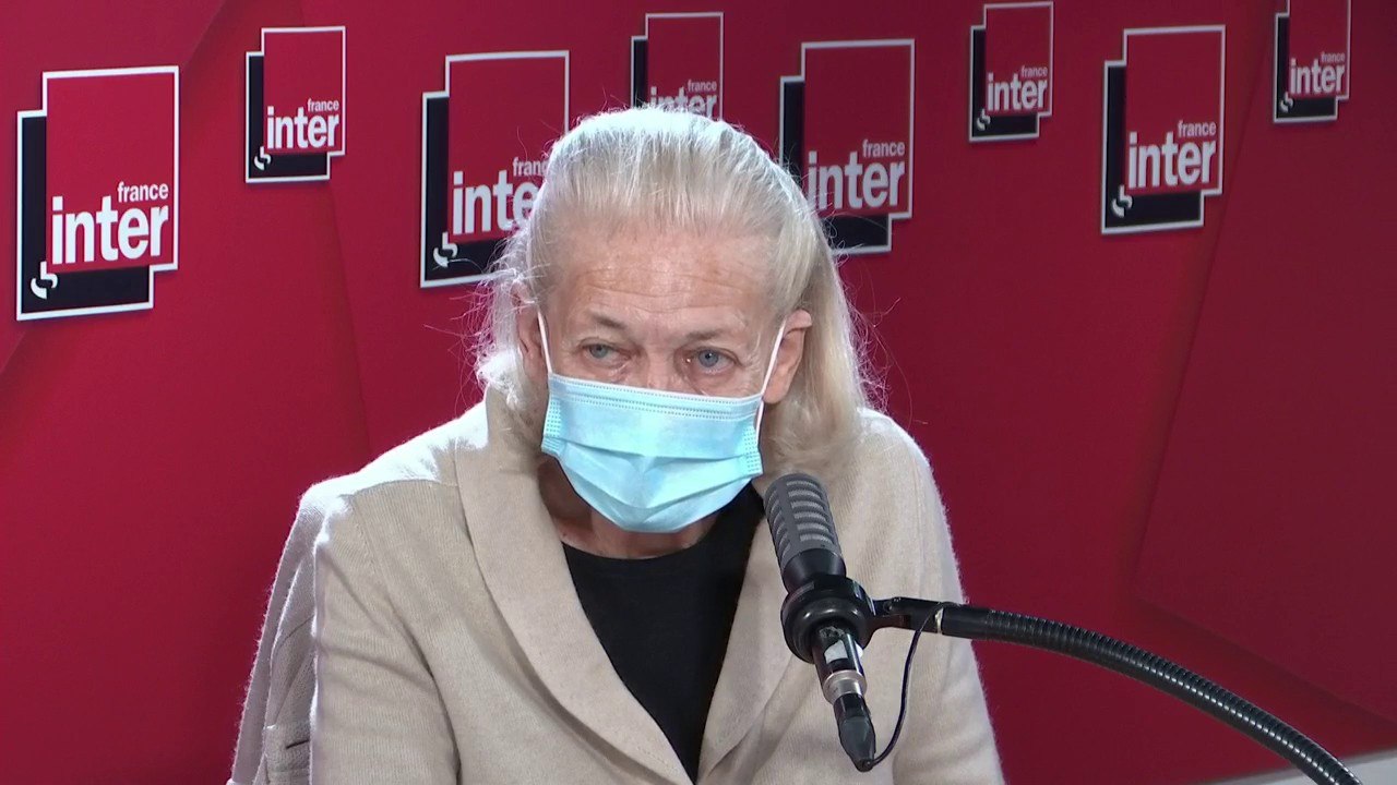 Elisabeth Badinter : "Marie-Thérèse a inauguré une autre forme de maternité. Alors que les autres souveraines ne s'occupaient jamais de leurs enfants, elle a veillé à tout. Elle a l'entraille maternelle."