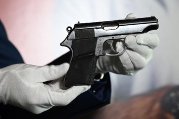 Le pistolet de Sean Connery dans le premier James Bond vendu pour 256 000 dollars