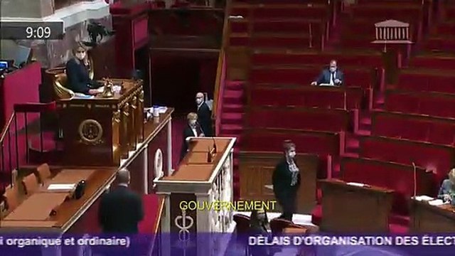 La Ministre Marlène Schiappa recadrée par la vice-présidente de l’Assemblée nationale après être arrivée en retard ce matin dans l’hemicycle - VIDEO