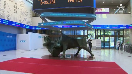 코스피, 2700 돌파…삼성 ‘7만전자’·SK하이닉스 ‘신고가’