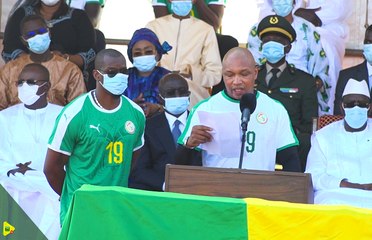 El-Hadji Diouf à Pape Bouba "Gaindé dou fattou gaindé day Nopolou"
