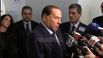 Top News - Rëndohet gjendja e Berlusconit, shtrohet në spital