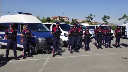 Ora News - Të paktën 20 zyrtarë të policisë së shtetit, ish sigurimsa