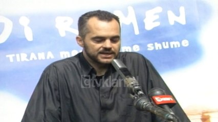 Download Video: Edi Rama takim me sportistet e Tiranes - (26 Shtator 2000)