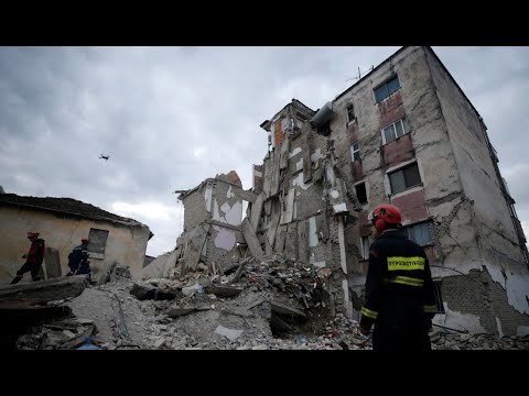 Pasojat e tërmetit të 26 nëntorit, banorët ende në qiell të hapur në mëshirë të fatit