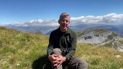 Ora News - Ambasadori i Vatikanit eksploron bukuritë e Shqipërisë, ngjit Korabin