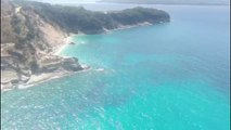 Plazhi i pasqyrave/  Mrekullia blu, pamjet mahnitëse me dron: Pa koment