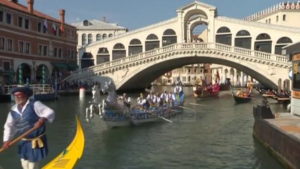 Top News - Venecia, Regata Storica mbahet pavarësisht pandemisë