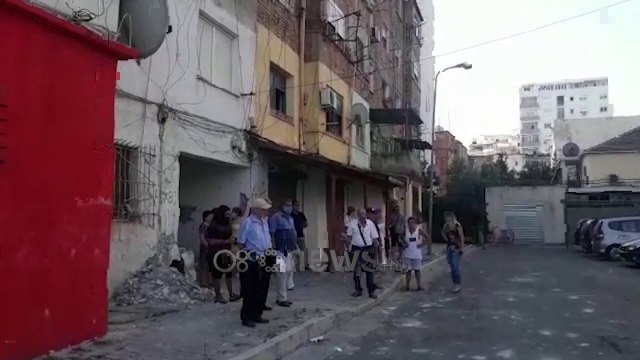Ora News - Banorët e pallatit 783 në Durrës: Çfarë do të ndodhë me banesat tona?