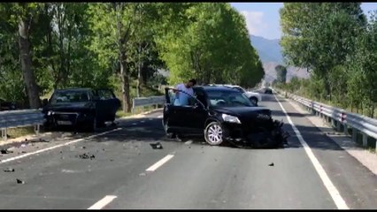 Pogradec/ Përplasen dy automjete, vetëm një i plagosur