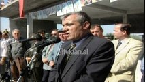 PS, Gramoz Ruçi miting ne Uren Vajgurore dhe Divjake - (28 Shtator 2000)