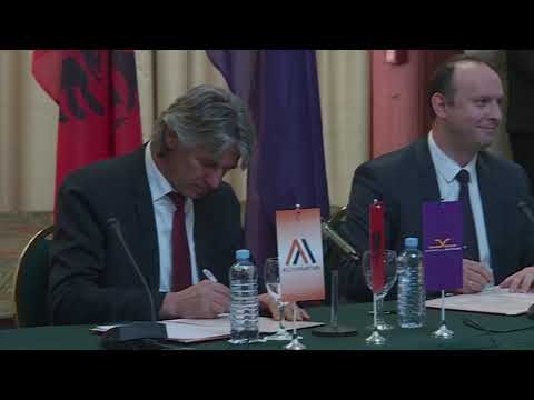 Албански партии: По 29 години независност, Албанците сè уште далеку од државотворен народ