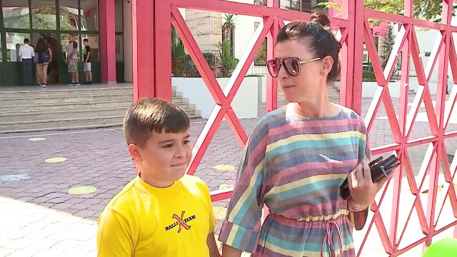 Vështirësitë e shkollës me turne/ Në disa shkolla me 4 turne dhe me rotacion