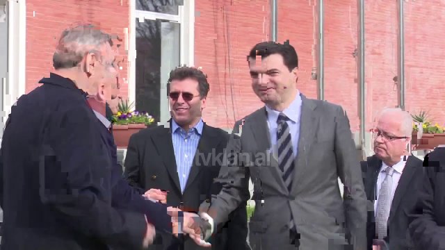 Mediu: Basha te beje marreveshje me aleatet | Lajme - News