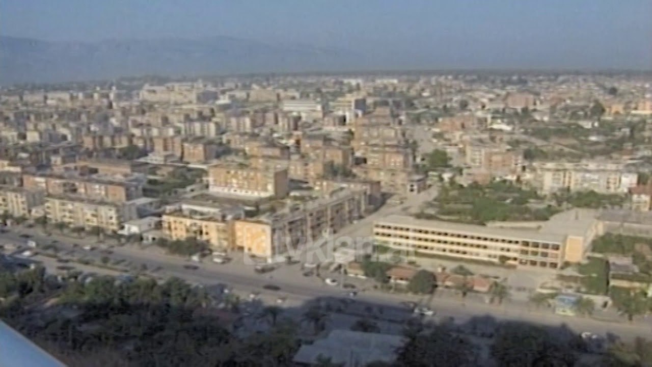 Zgjedhje te qeta ne Vlore, procesi i votimit normal - (1 Tetor 2000)