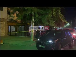 Report TV -E rëndë në Elbasan/ Disa persona hyjnë me thika në lokal dhe plagosin 5 vetë