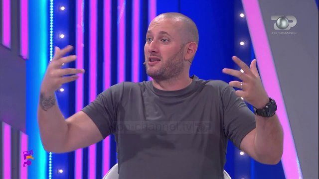 Ka një mesazh që e bezdis jashtë mase Flor Binaj, aktori e thotë live