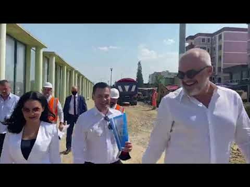 RAMA IRONIZON QEVERISJEN E PD NË INSPEKTIMIN E RINDËRTIMIT NË VORË - News, Lajme - Kanali 7