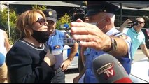 Report TV -Tensione gjatë shoqërimit në GjKKO të gjyqtares Mimoza Margjeka: Nuk dinin ku të më çonin