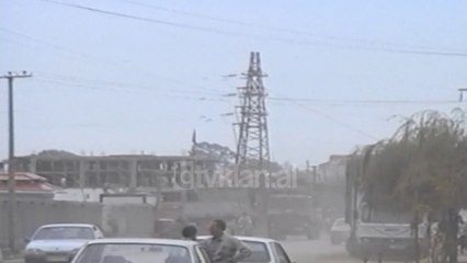 Bresheri plumbash ne nenstacionin e Shkozetit, banoret mbeten ne erresire  (6 Tetor 2000)