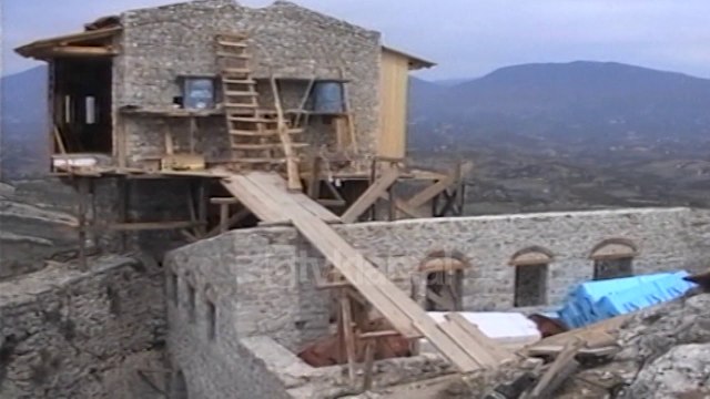 Banka e Shqiperise shenon gjallerim te aktivitetit ekonomik ne vend (6 Tetor 2000)