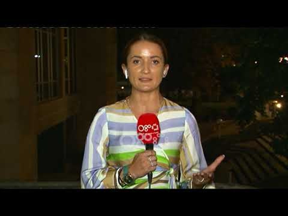 Ora News - Ndryshimet kushtetuese, përfundon mbledhja e Këshillit Politik