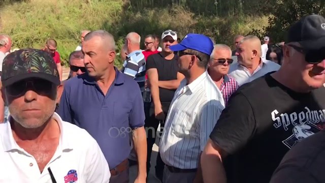 Naftëtarët e Ballshit sërish në protestë: Nëse nuk marrim përgjigje, marshojmë drejt Tiranës