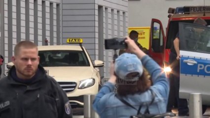 Top News - Përmirësohet Navalny/ Lideri opozitar merr frymë vetë