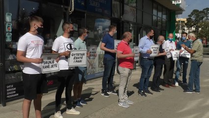 Dita e dytë e protestës në rrugën "Nënë Tereza"-Lajme