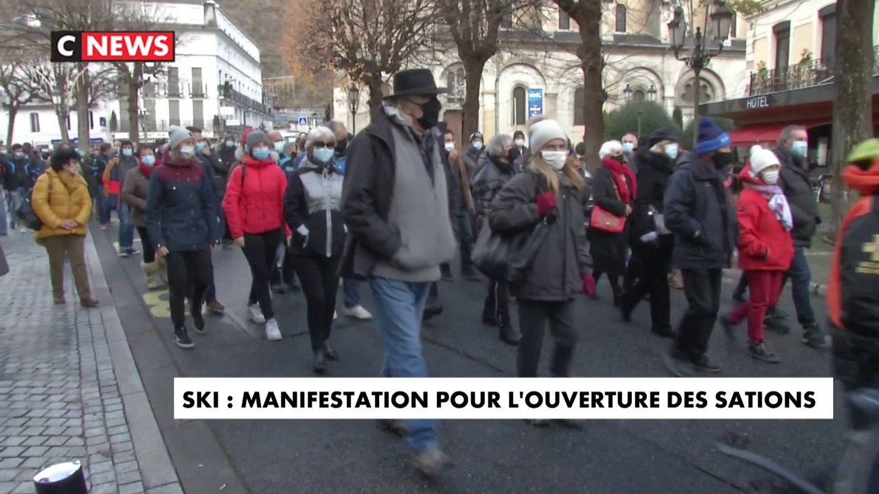 Fermeture des pistes de ski : les saisonniers manifestent