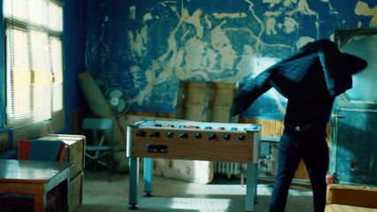 في الداخل الحلقة 24 المدبلجة إلى اللغة العربية وعالي الدقة İçerde