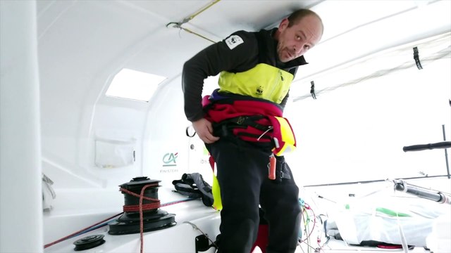 Transfert de Kevin Escoffier | Vidéo du bord - Jean LE CAM | YES WE CAM! - 06.12 (2)