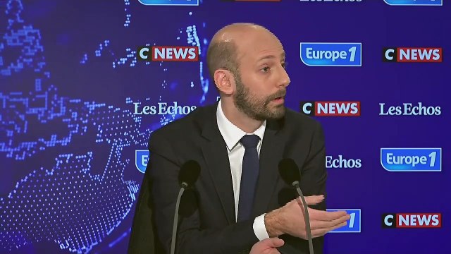 Mélenchon prend le parti de ceux qui viennent détruire la République , s'insurge Guerini