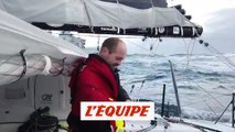 Escoffier récupéré par la marine française - Voile - Vendée Globe