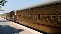 बाड़मेर से जोधपुर मार्ग पर रोजाना ट्रेन, रोडवेज में घटा यात्री भार