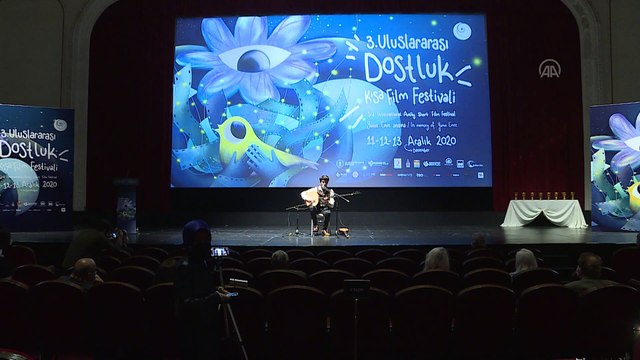 İSTANBUL - 3. Uluslararası Dostluk Kısa Film Festivali'nde ödüller sahiplerini buldu